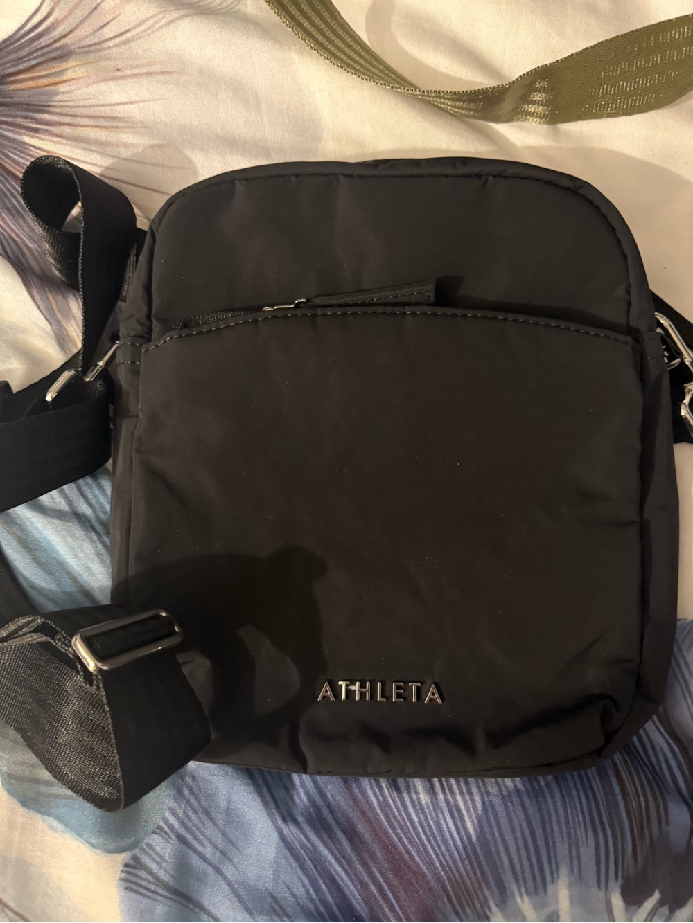 Althea  all  About Vertical Crossbody Bag